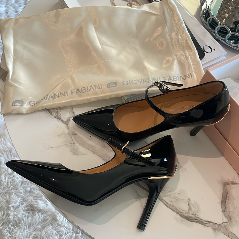 Giovani Fabiani pump in black patent leather with gold accent - Picture 2 of 8